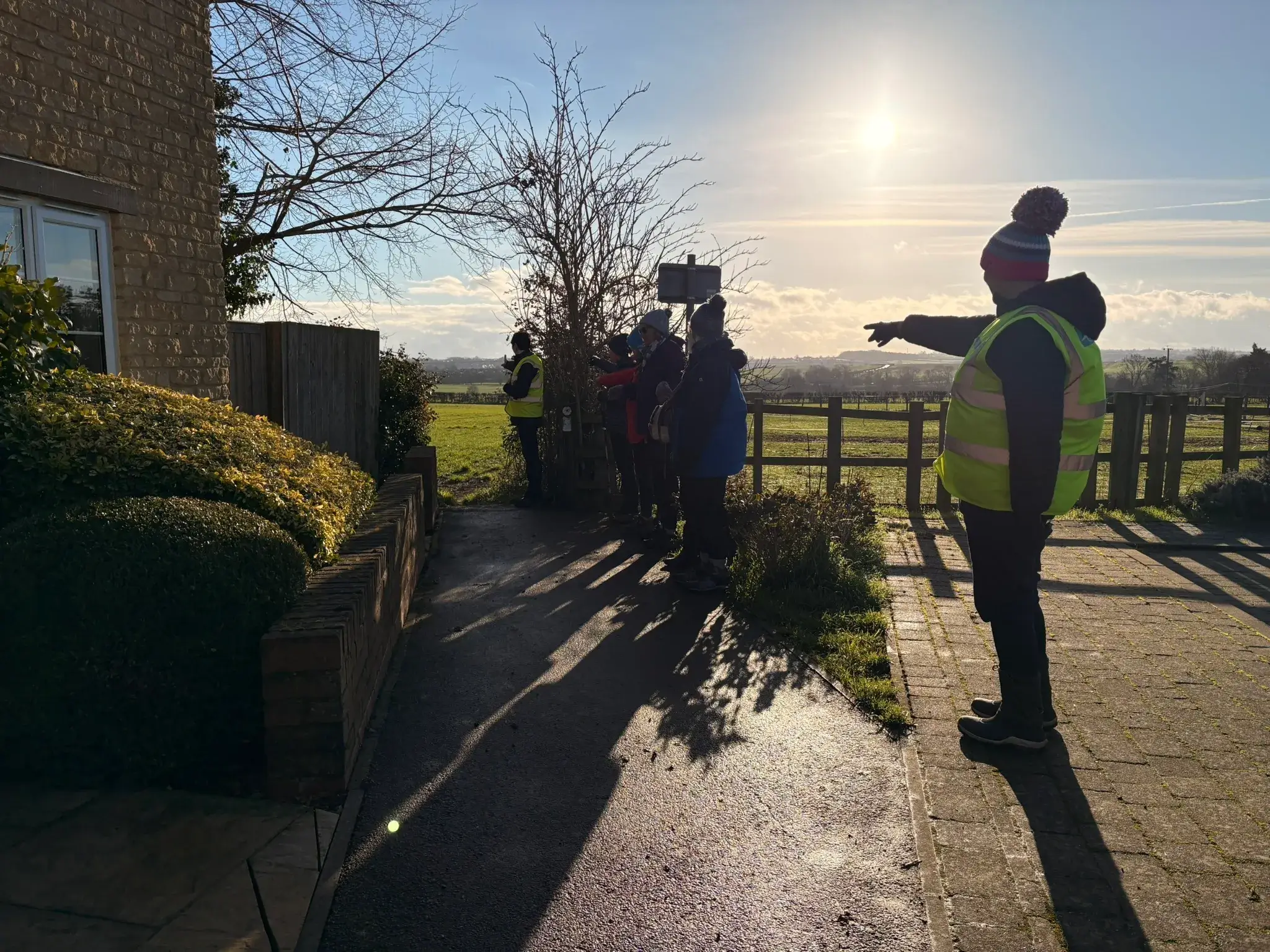 AG108 - GREENS NORTON REVEALED - Image 3